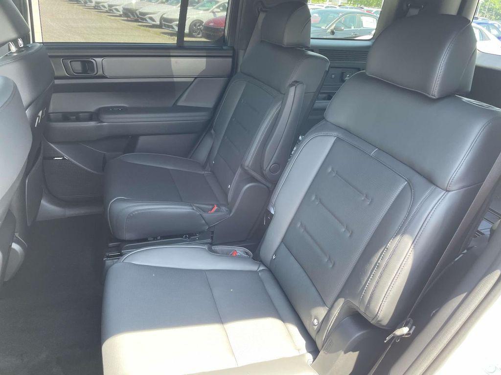 new 2025 Hyundai SANTA FE HEV car, priced at $52,429