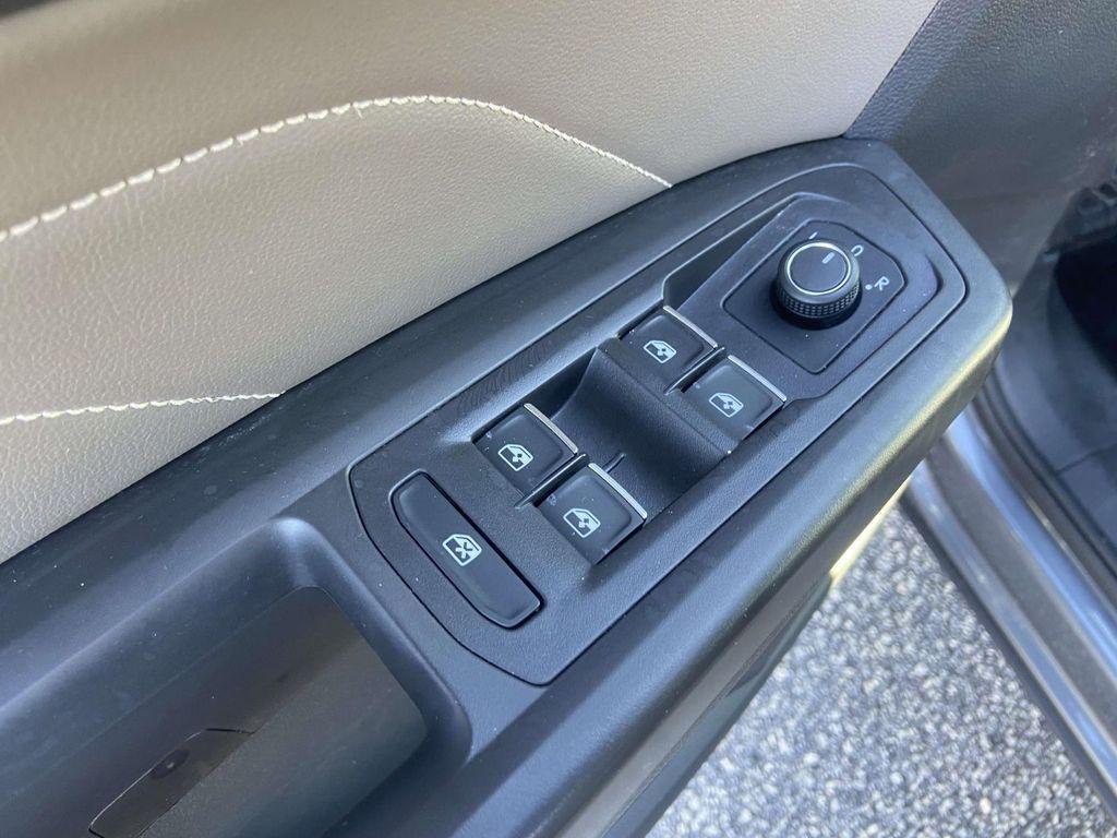 used 2022 Volkswagen Atlas Cross Sport car, priced at $24,995