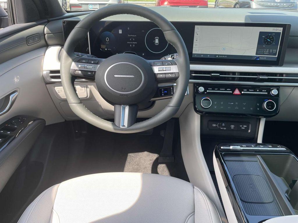 new 2025 Hyundai Tucson car, priced at $40,690