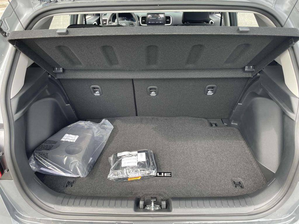 new 2025 Hyundai Venue car, priced at $24,305