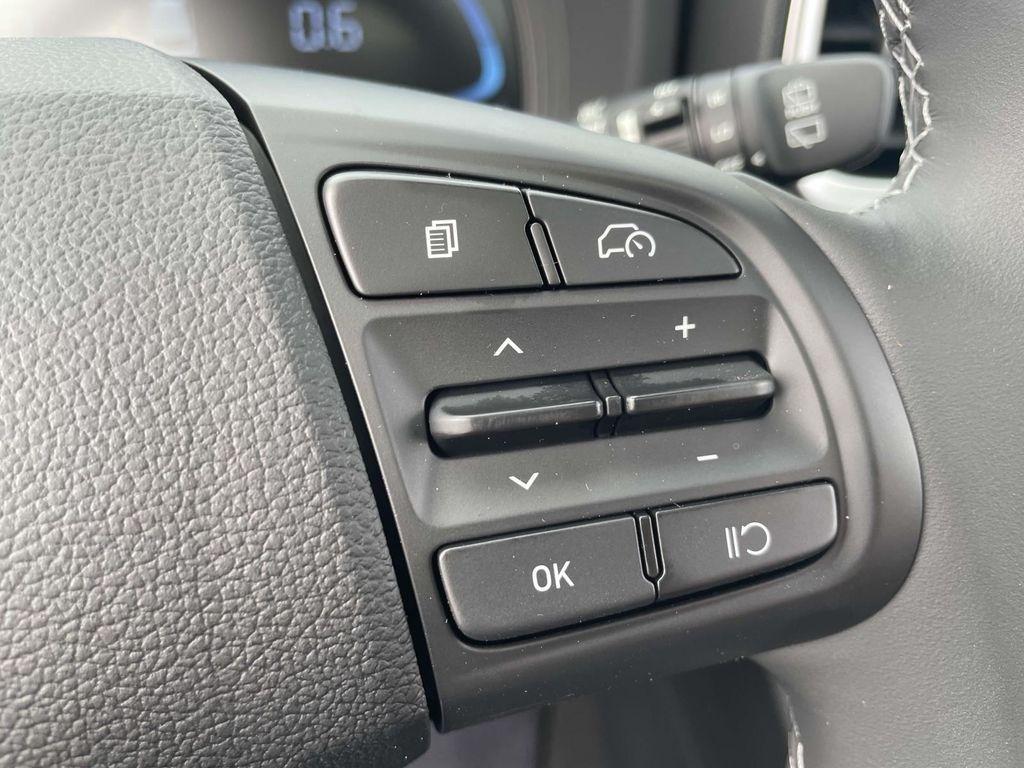 new 2025 Hyundai Venue car, priced at $24,305