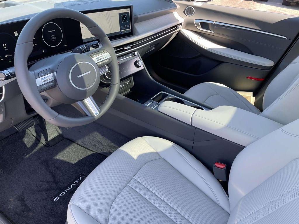 new 2025 Hyundai Sonata Hybrid car, priced at $37,525