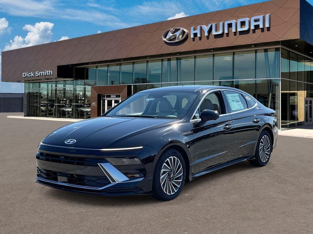 new 2025 Hyundai Sonata Hybrid car, priced at $37,525