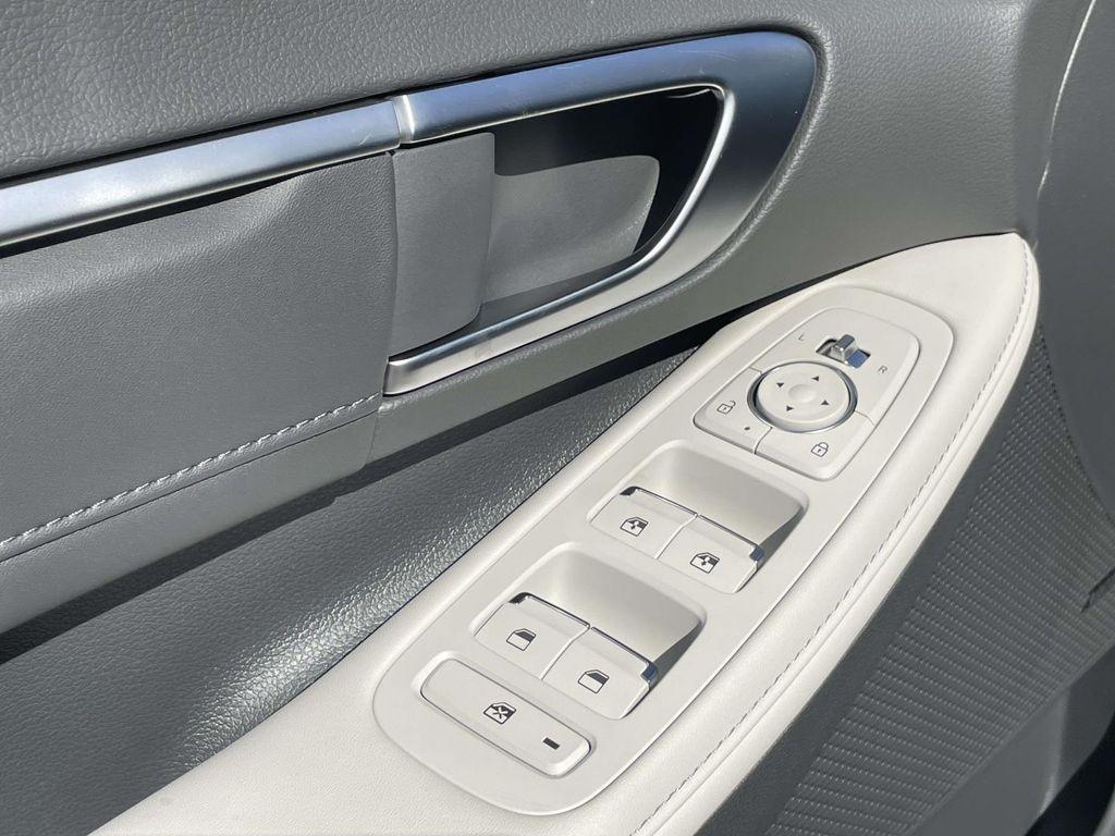 new 2025 Hyundai Sonata Hybrid car, priced at $37,525