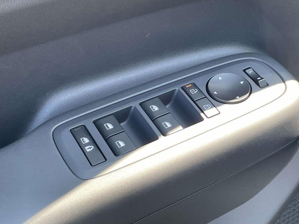 new 2026 Hyundai SANTA FE HEV car, priced at $33,781