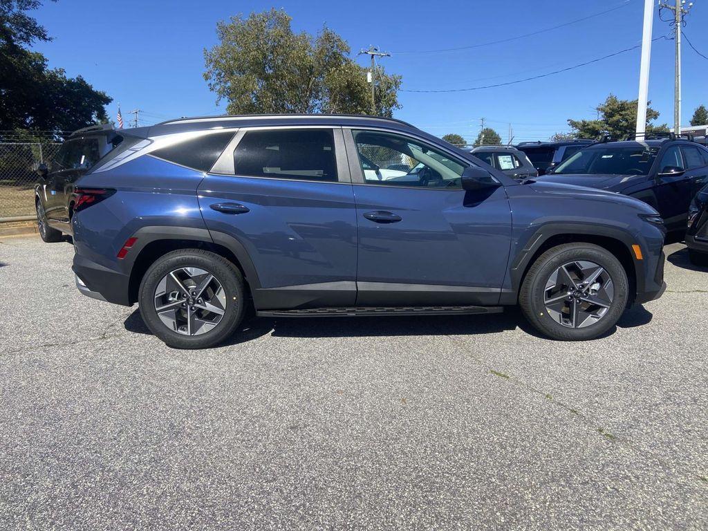 new 2026 Hyundai Tucson car, priced at $30,881
