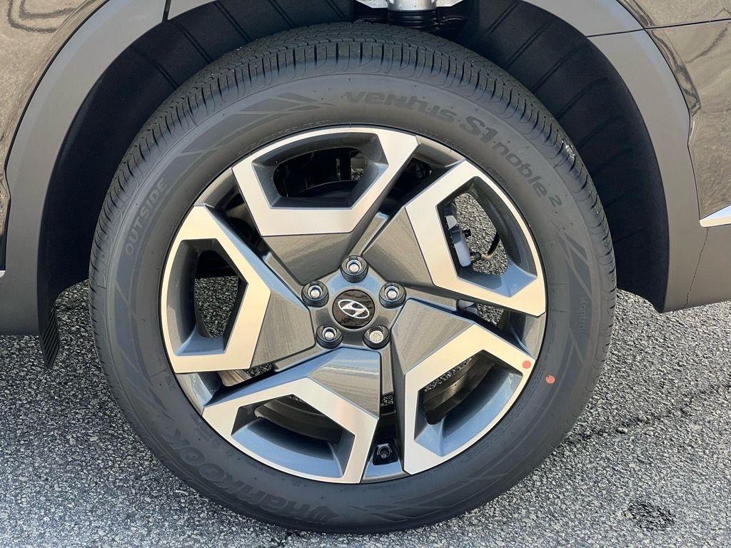 new 2025 Hyundai Palisade car, priced at $47,118