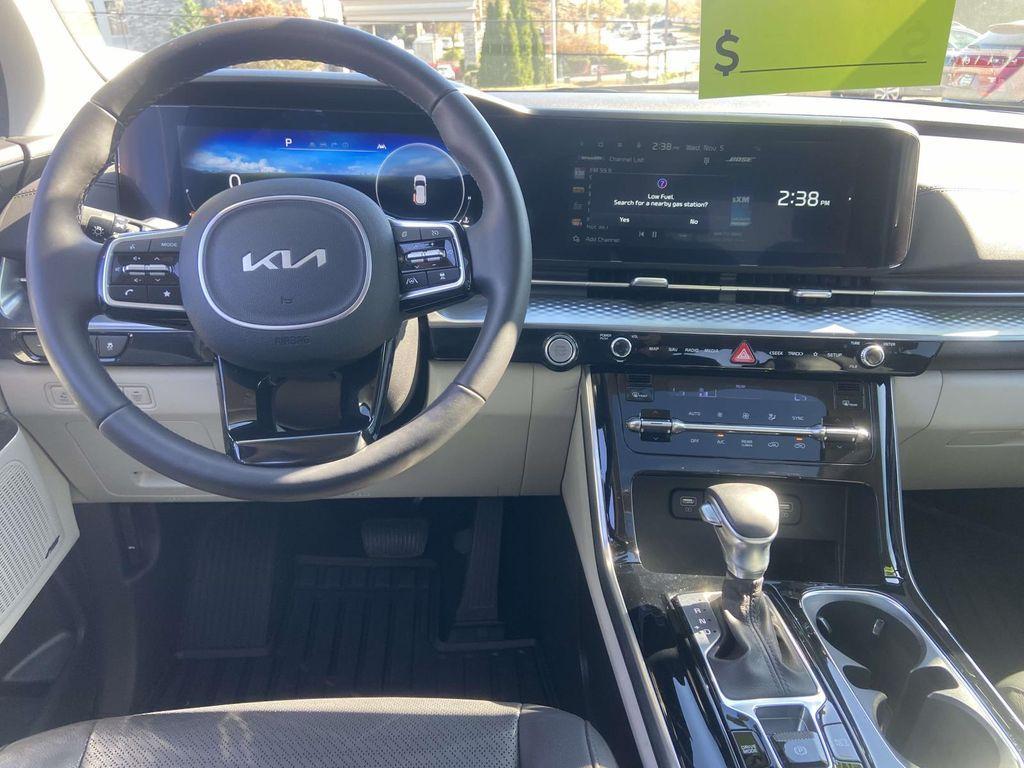 used 2024 Kia Carnival car, priced at $41,995