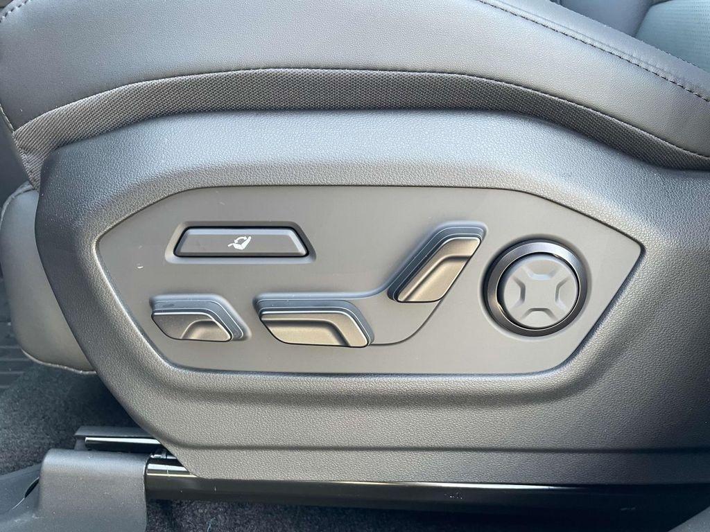 new 2026 Hyundai SANTA FE HEV car, priced at $45,977