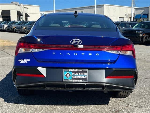 new 2025 Hyundai Elantra car, priced at $26,544