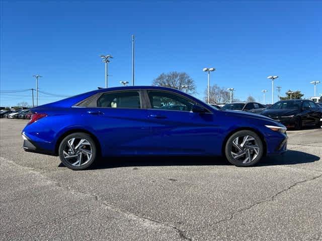 new 2025 Hyundai Elantra car, priced at $26,544