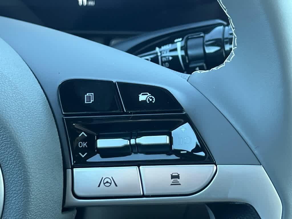 new 2025 Hyundai Elantra car, priced at $26,344