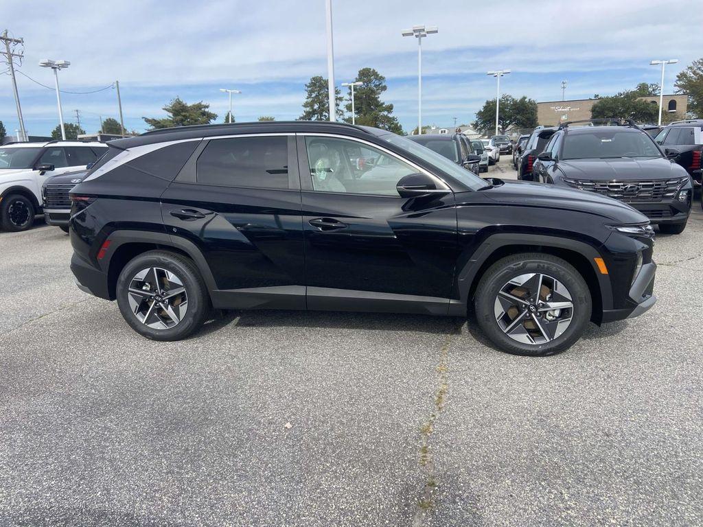 new 2025 Hyundai Tucson car, priced at $31,359