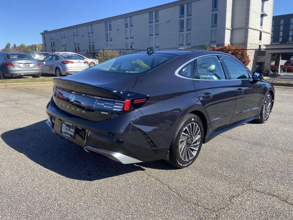used 2024 Hyundai Sonata Hybrid car, priced at $26,449
