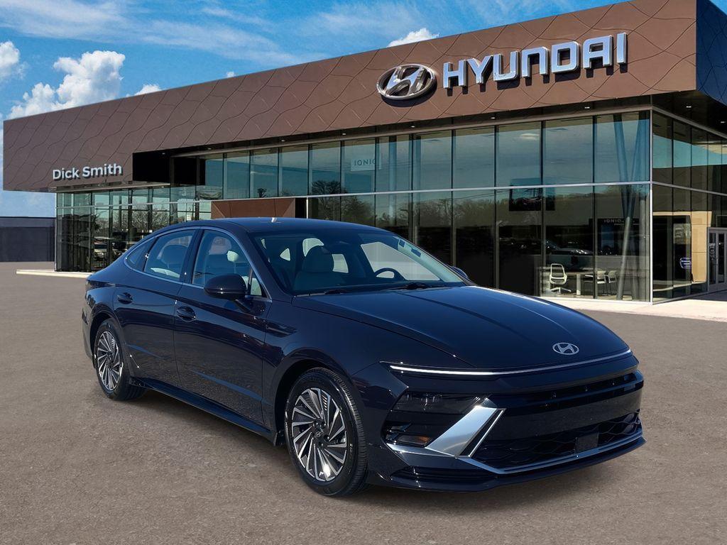 used 2024 Hyundai Sonata Hybrid car, priced at $26,449