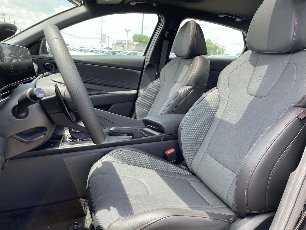 new 2025 Hyundai Elantra car, priced at $30,725