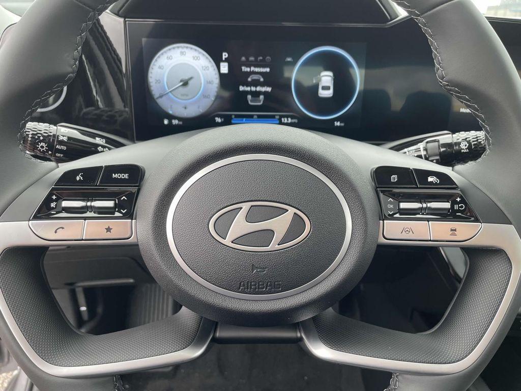 new 2025 Hyundai Elantra car, priced at $28,580