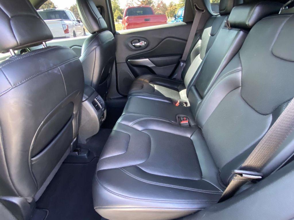 used 2021 Jeep Cherokee car, priced at $20,394