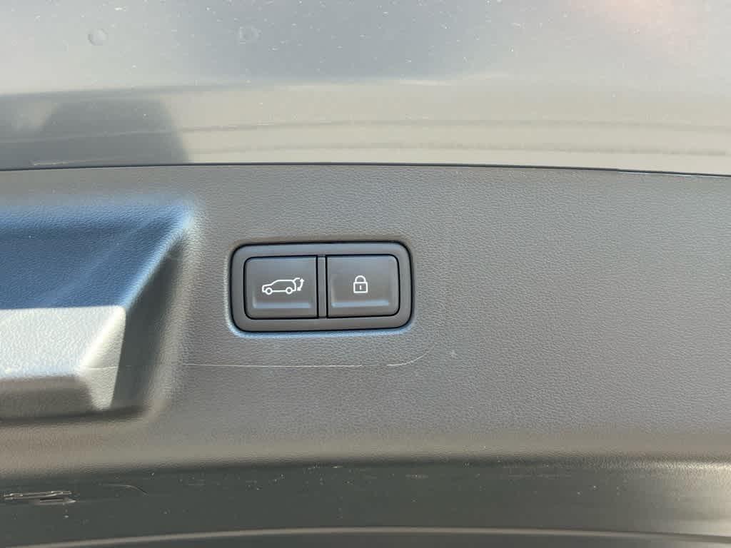 used 2025 Hyundai Santa Fe car, priced at $36,888