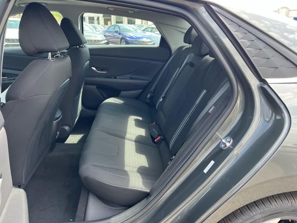new 2025 Hyundai Elantra car, priced at $27,575