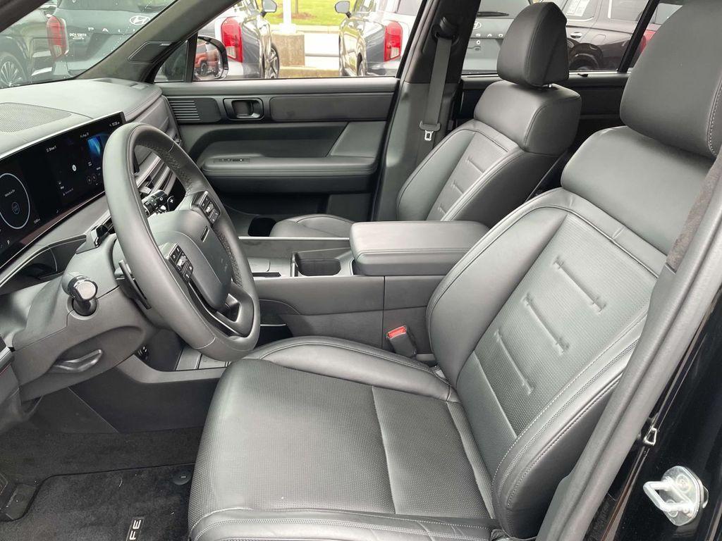 used 2024 Hyundai Santa Fe car, priced at $38,500