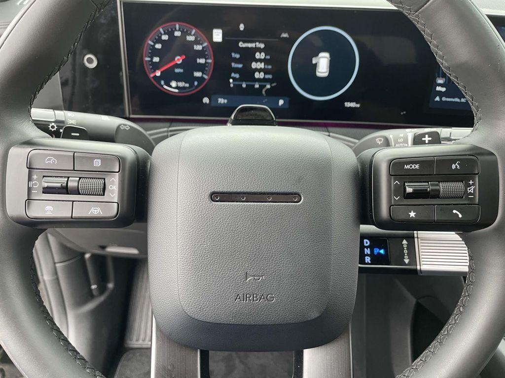 used 2024 Hyundai Santa Fe car, priced at $38,500