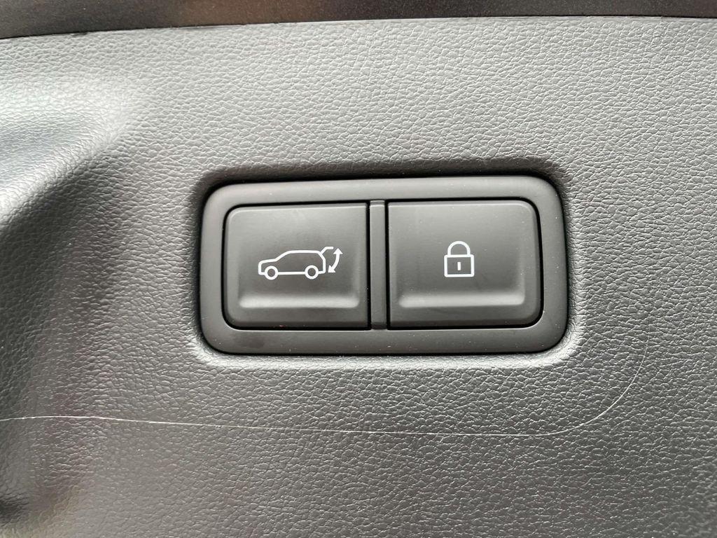 used 2024 Hyundai Santa Fe car, priced at $38,500