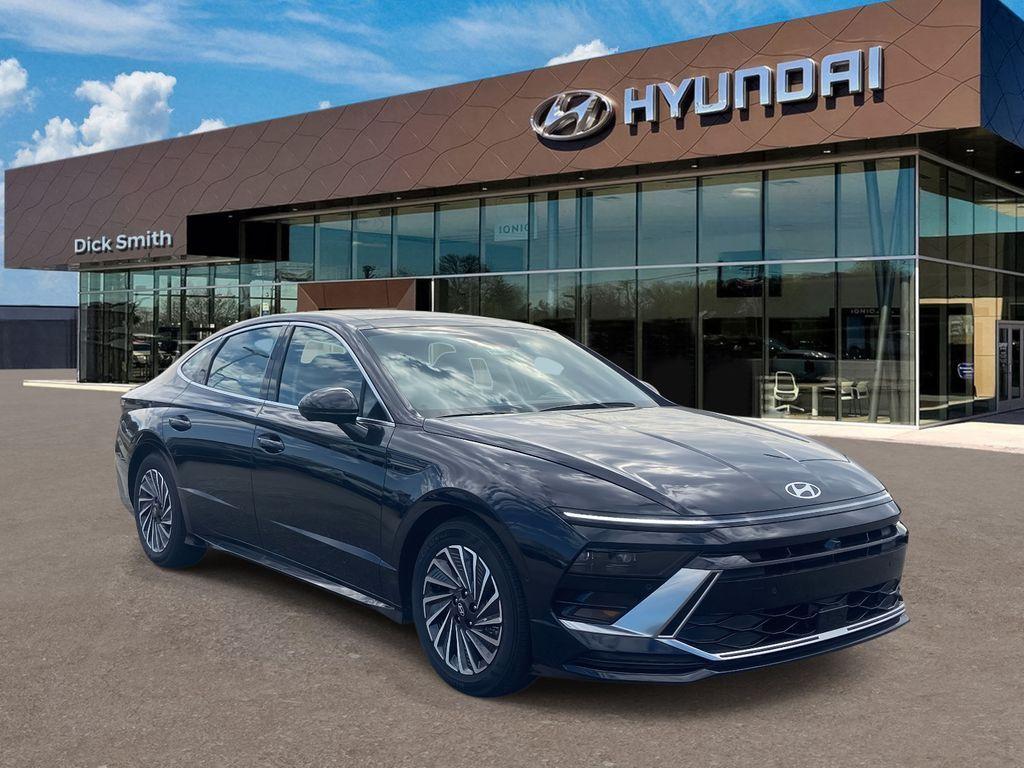new 2025 Hyundai Sonata Hybrid car, priced at $36,769