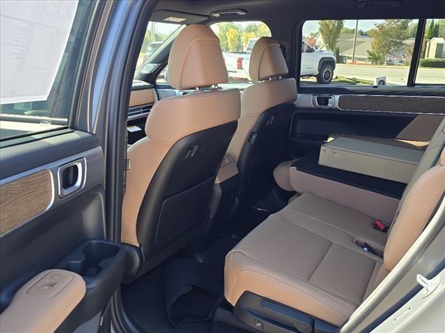 new 2025 Hyundai SANTA FE HEV car, priced at $47,420