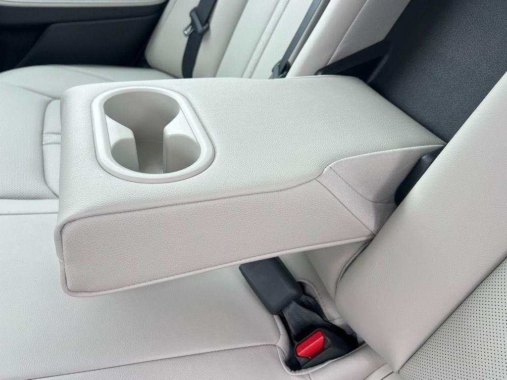 new 2025 Hyundai Sonata Hybrid car, priced at $39,870