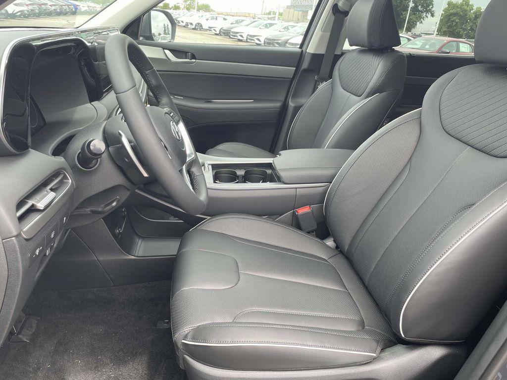 new 2025 Hyundai Palisade car, priced at $48,870