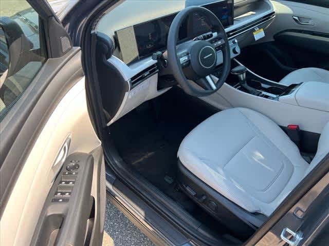 new 2025 Hyundai Tucson car, priced at $32,670