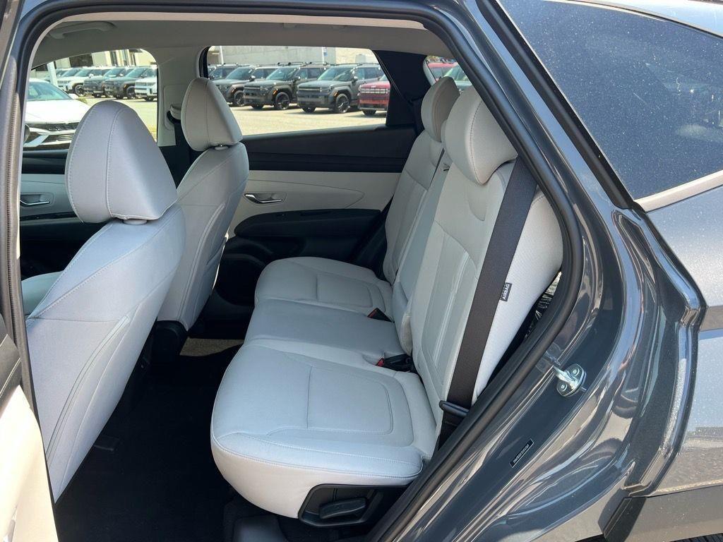 new 2025 Hyundai Tucson car, priced at $32,670
