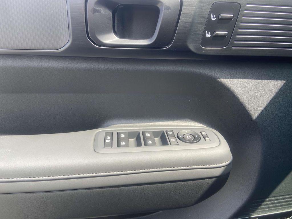 new 2025 Hyundai SANTA FE HEV car, priced at $50,684