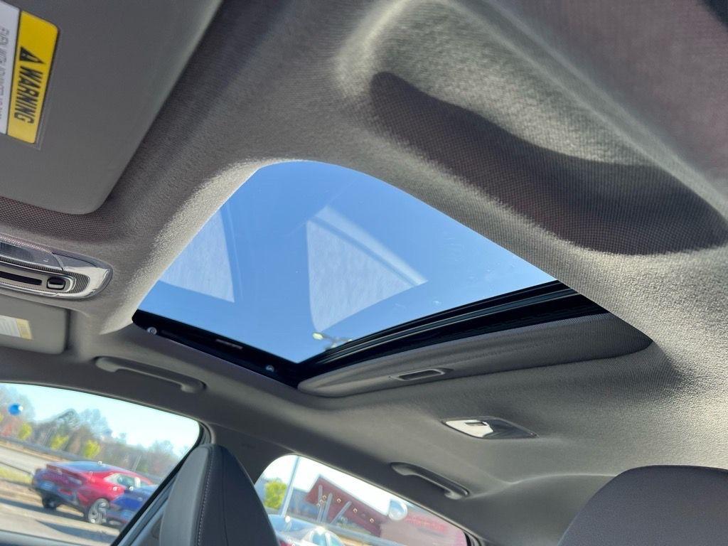 new 2025 Hyundai Elantra car, priced at $27,730