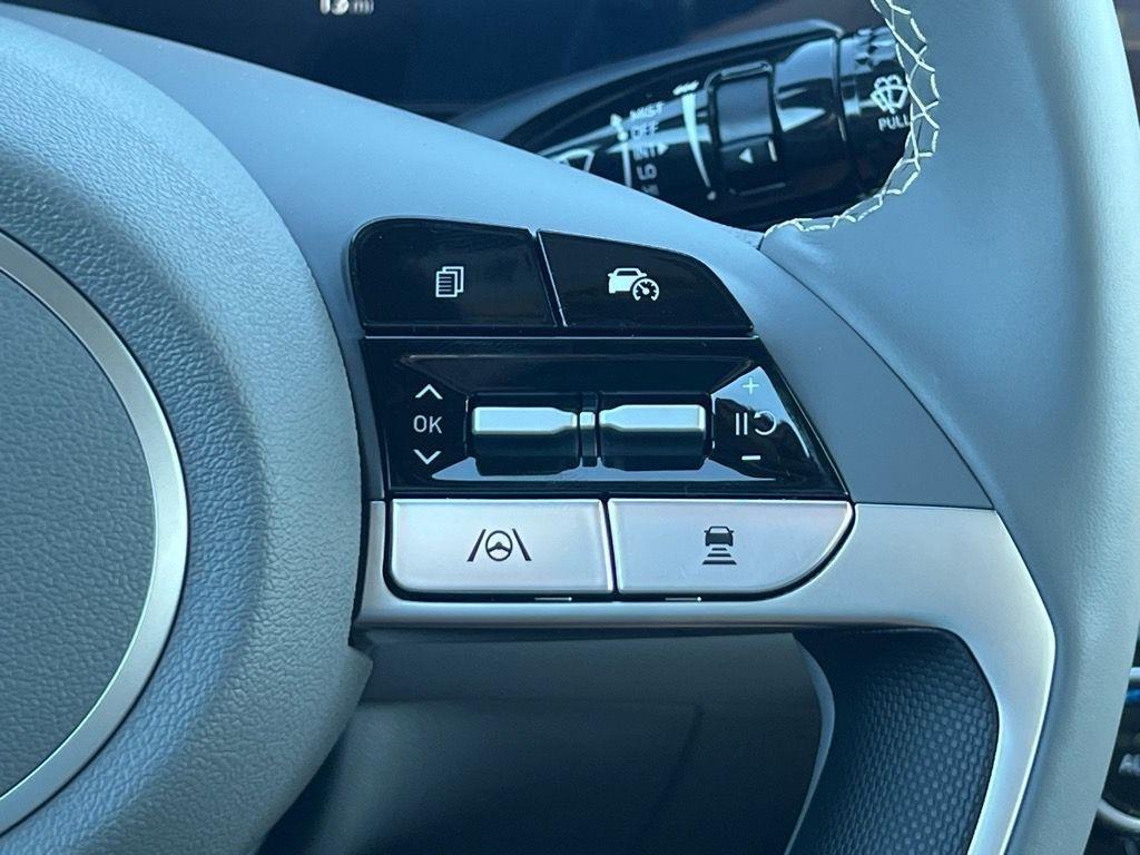 new 2025 Hyundai Elantra car, priced at $26,730