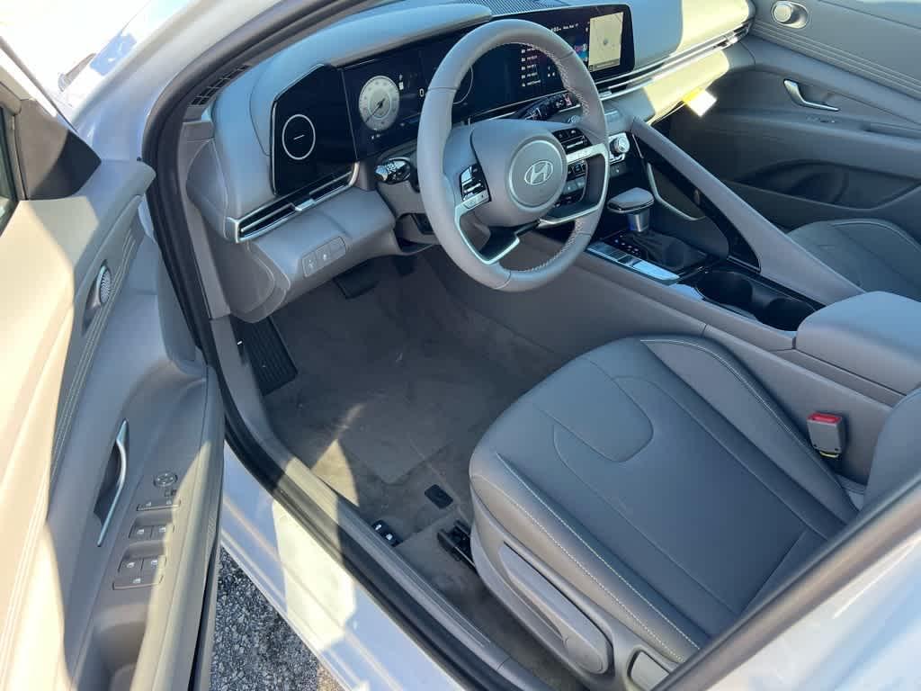 new 2025 Hyundai Elantra car, priced at $26,812