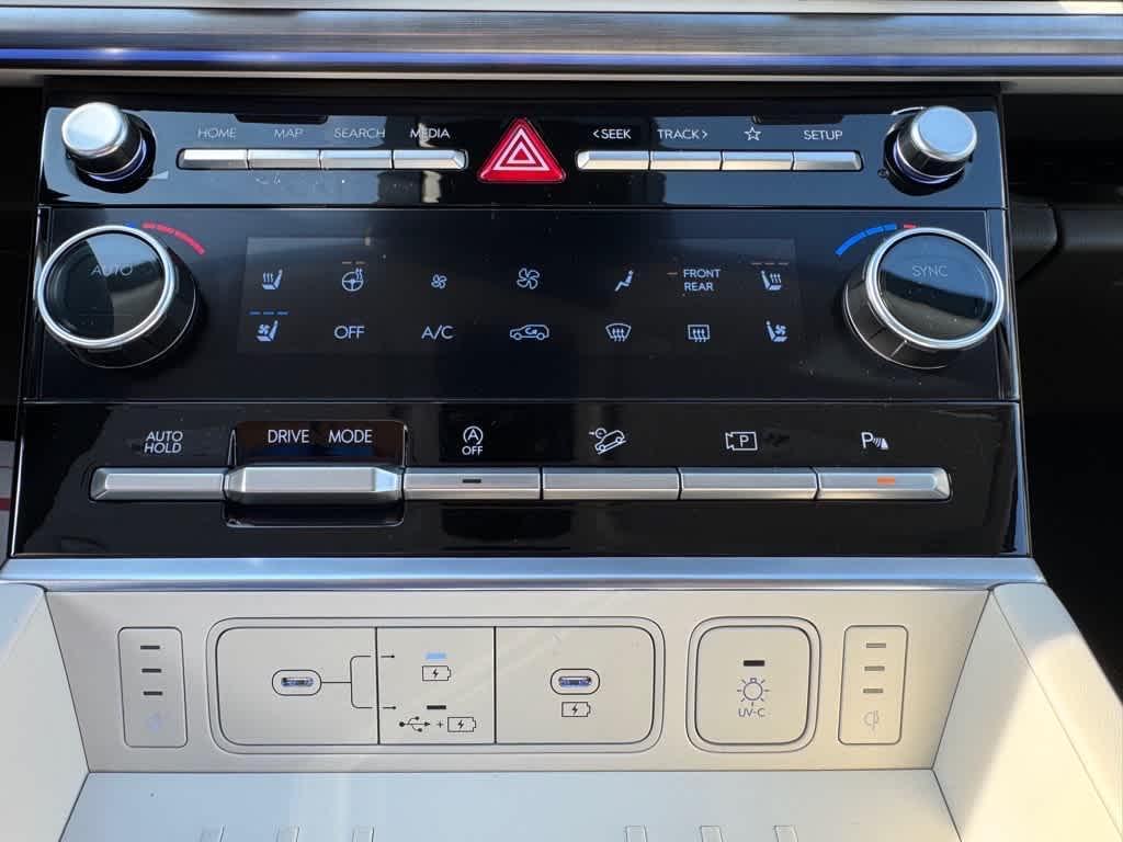 new 2025 Hyundai Santa Fe car, priced at $48,138