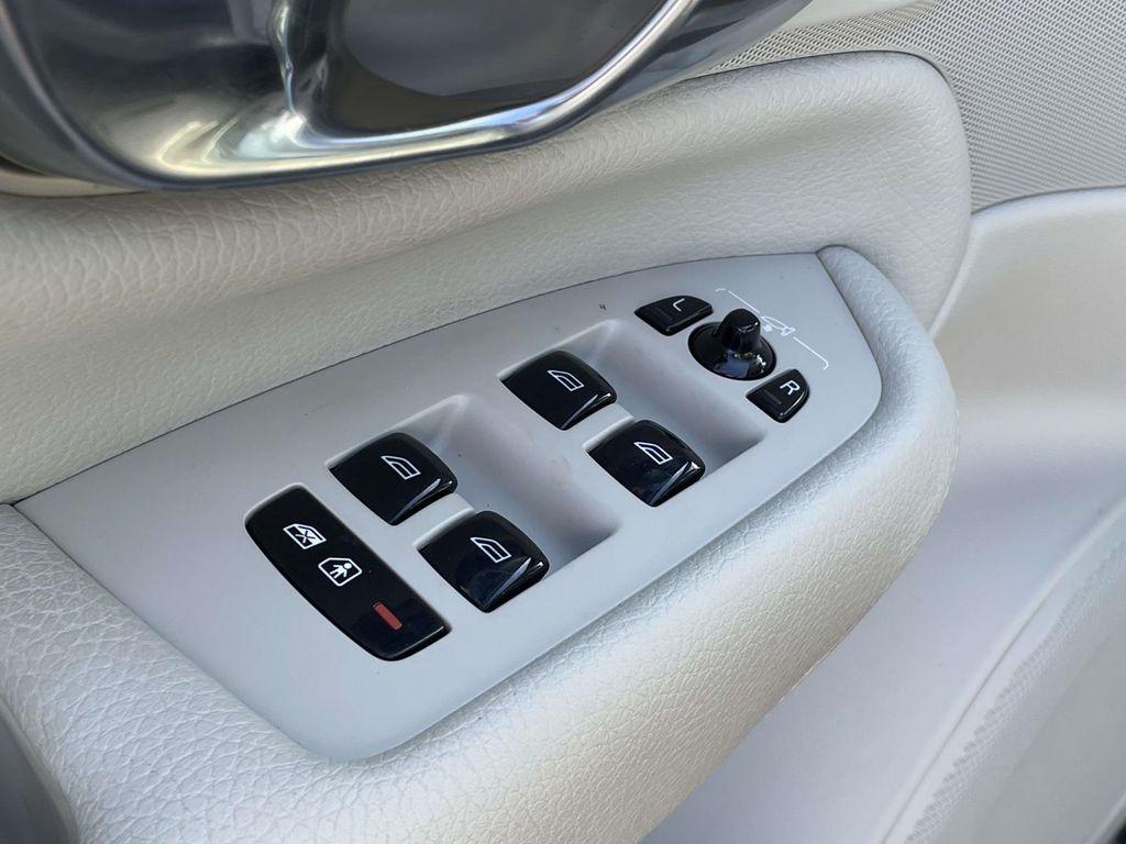 used 2021 Volvo XC90 car, priced at $34,960