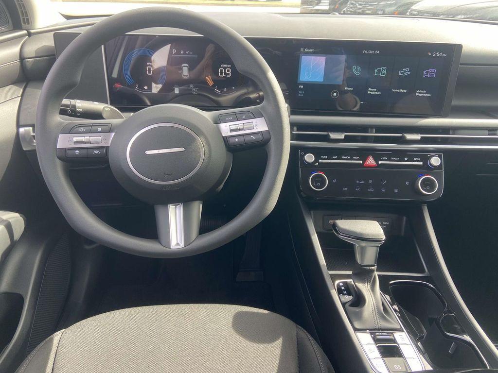 new 2026 Hyundai Tucson car, priced at $30,881