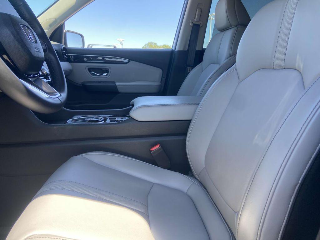 used 2024 Honda Pilot car, priced at $37,250