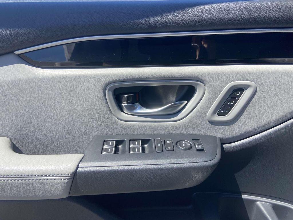 used 2024 Honda Pilot car, priced at $37,250