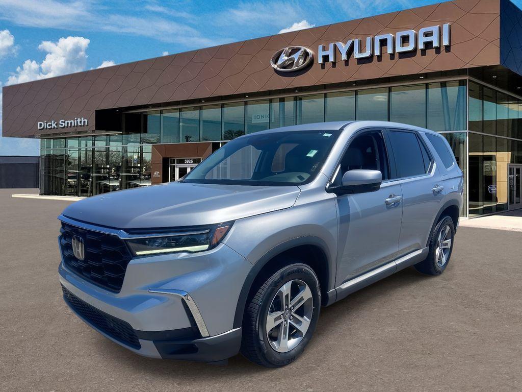 used 2024 Honda Pilot car, priced at $37,250