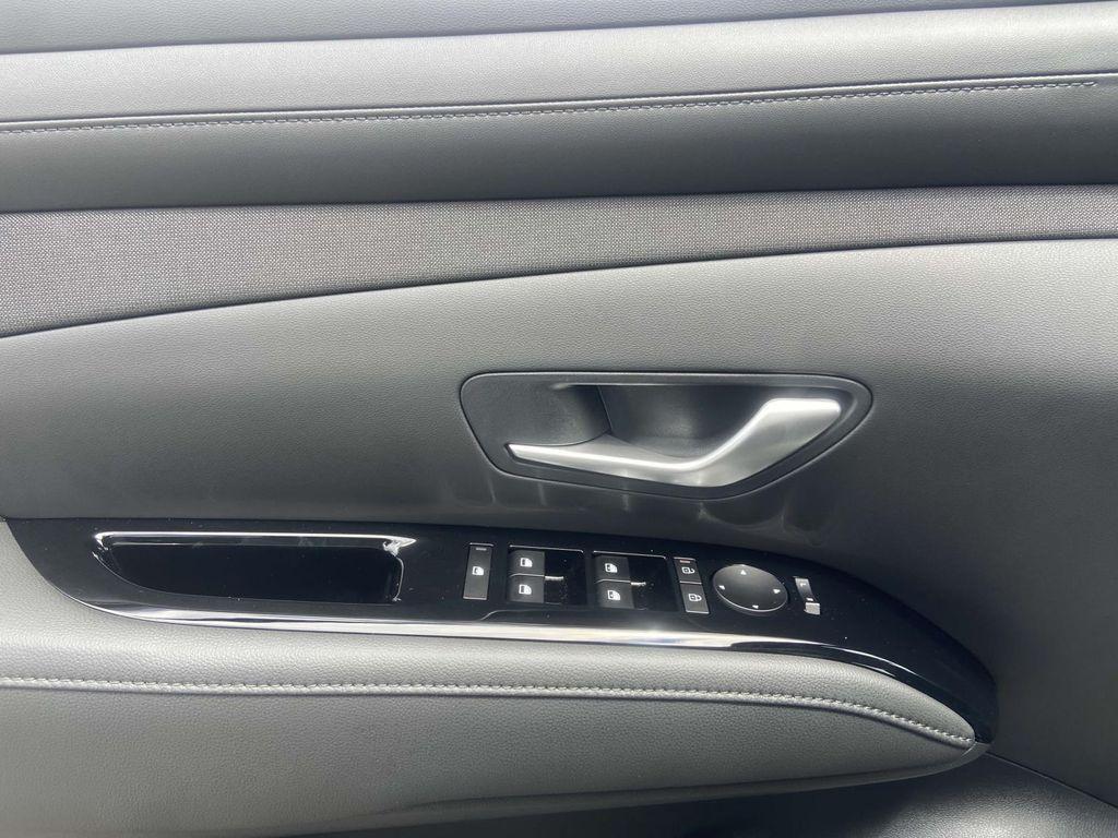 new 2025 Hyundai Tucson car