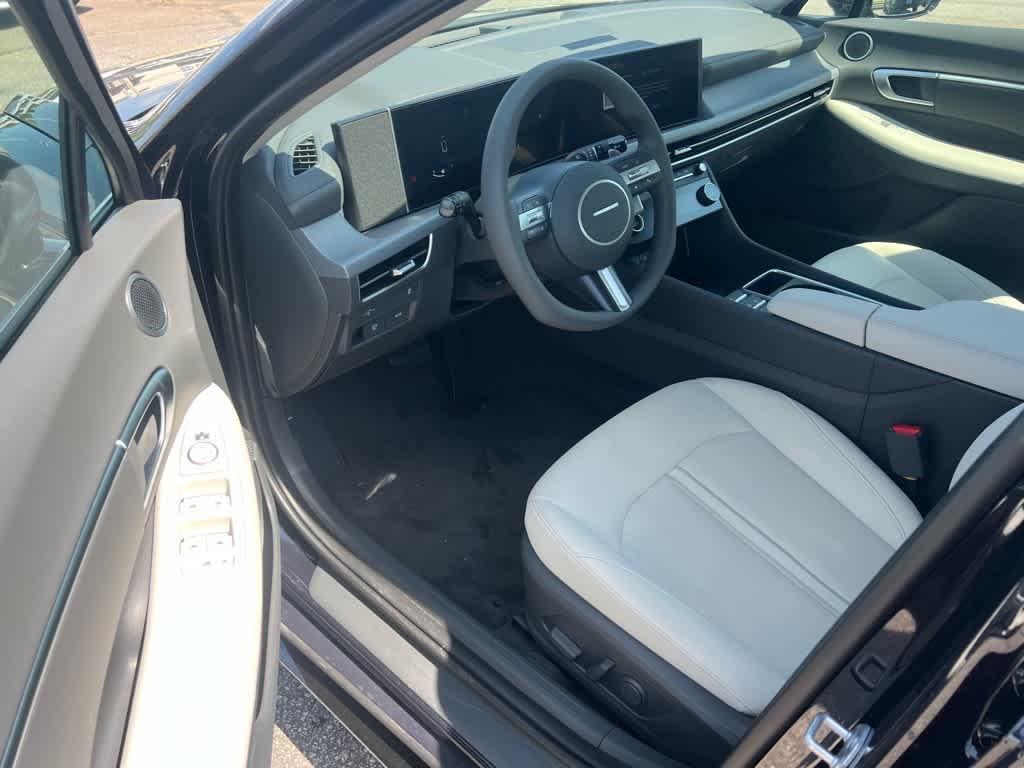 new 2025 Hyundai Sonata car, priced at $29,815