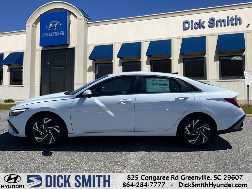new 2025 Hyundai Elantra car, priced at $28,900