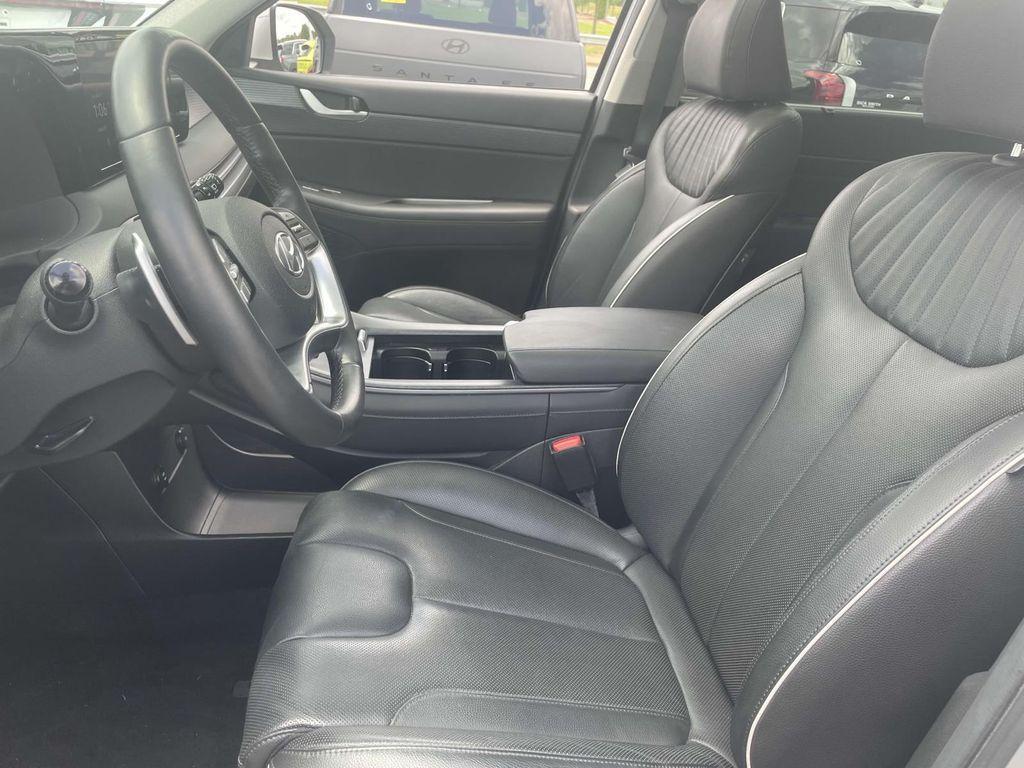 used 2024 Hyundai Palisade car, priced at $38,262