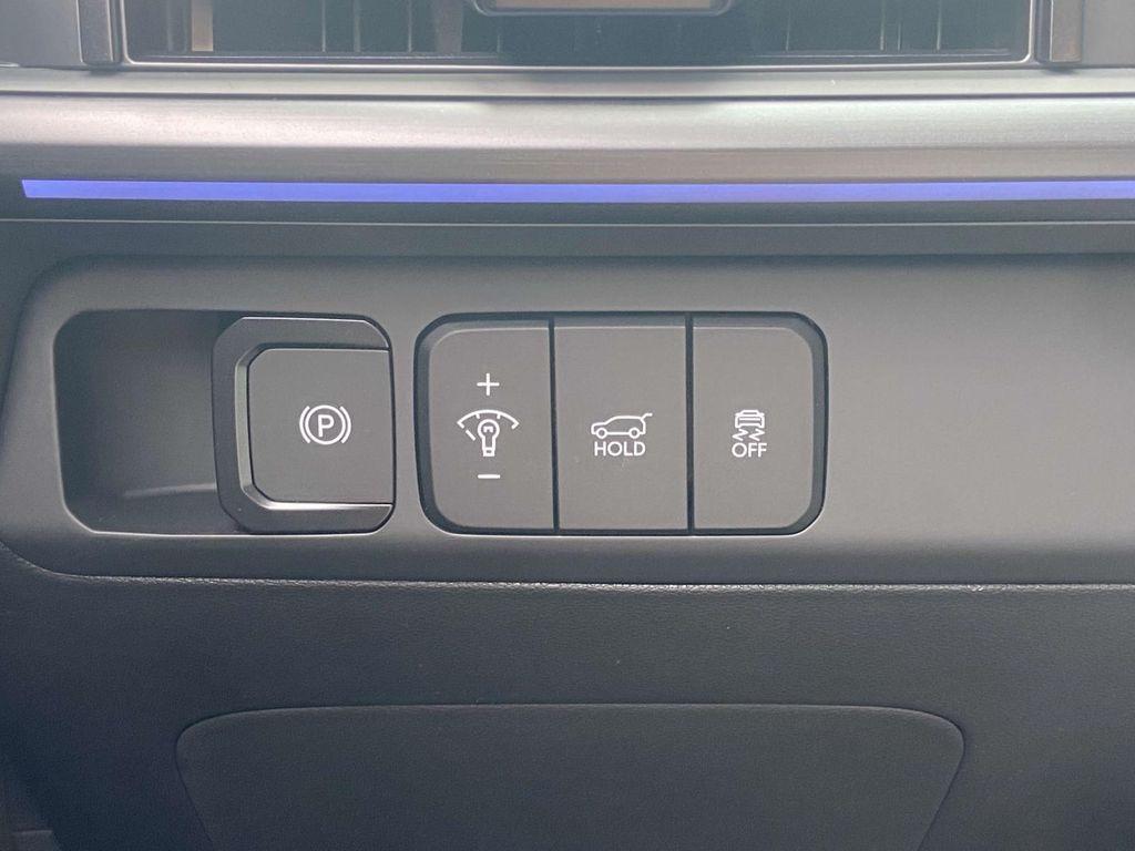new 2025 Hyundai SANTA FE HEV car, priced at $50,200