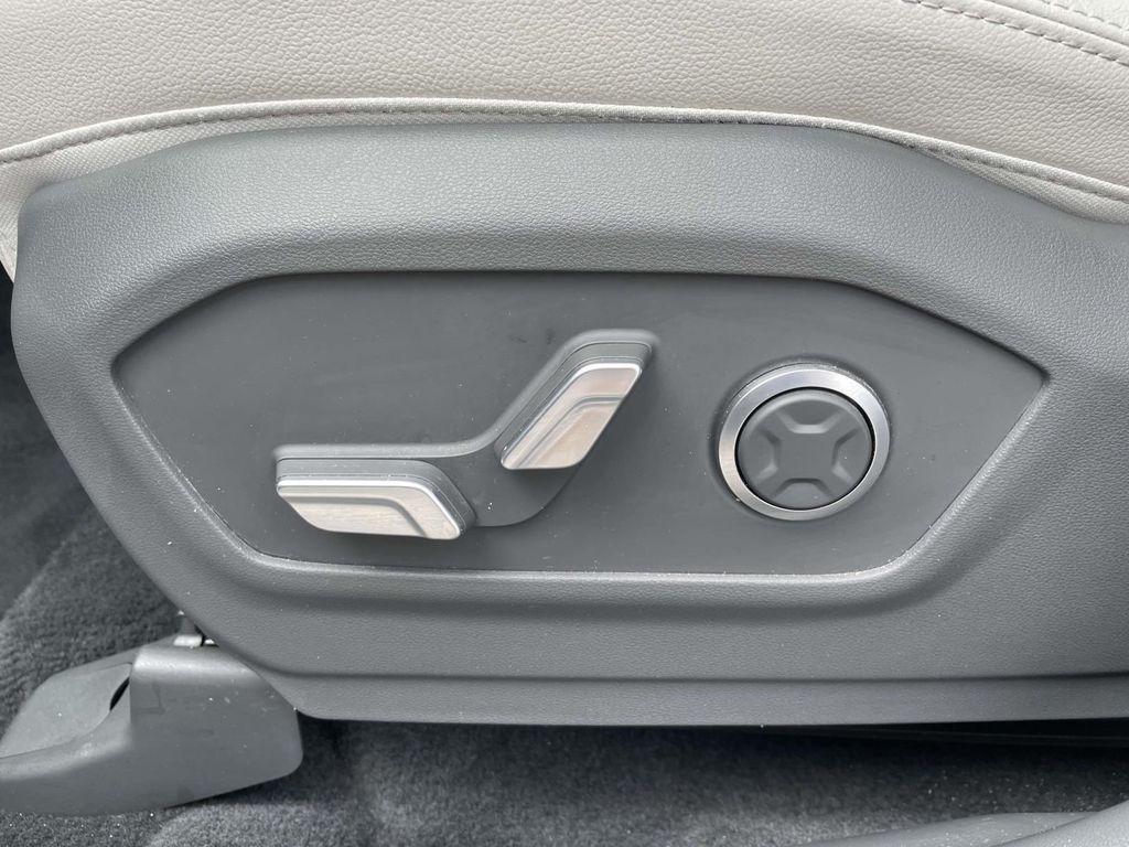 used 2024 Hyundai Santa Fe car, priced at $34,580
