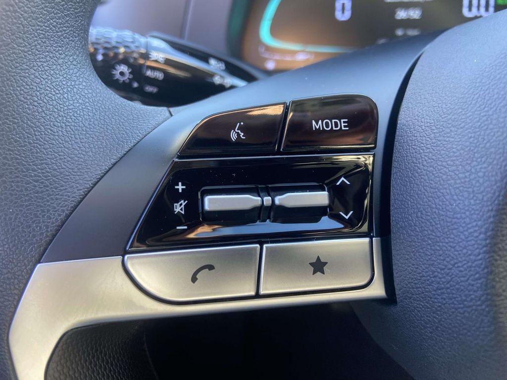 new 2026 Hyundai ELANTRA HEV car, priced at $26,118